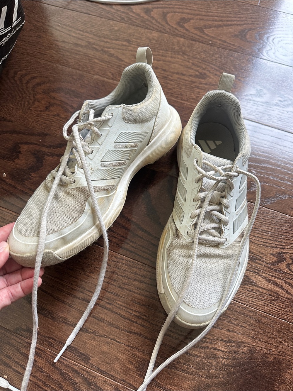 adidas Boys/ Men's Golf Shoes- White.  Sz 7.5 Worn but lots of life left in them